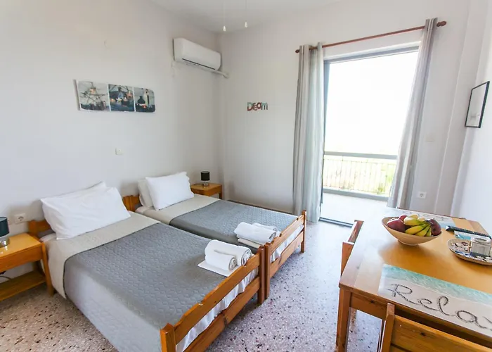 Marirena Plaz * Parálion Ástros