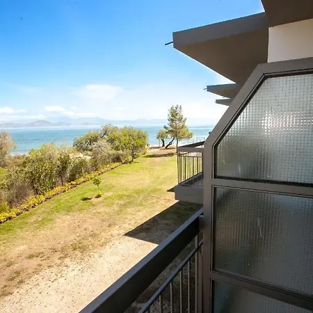 Marirena Plaz Apartman Parálion Ástros