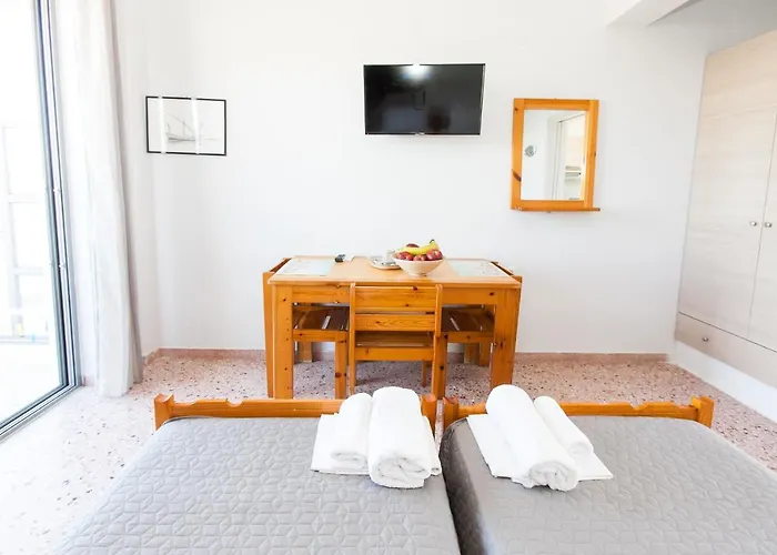 Marirena Plaz * Parálion Ástros